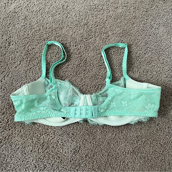 Victoria’s Secret Dream Angels Unlined Bra - Picture 4 of 7